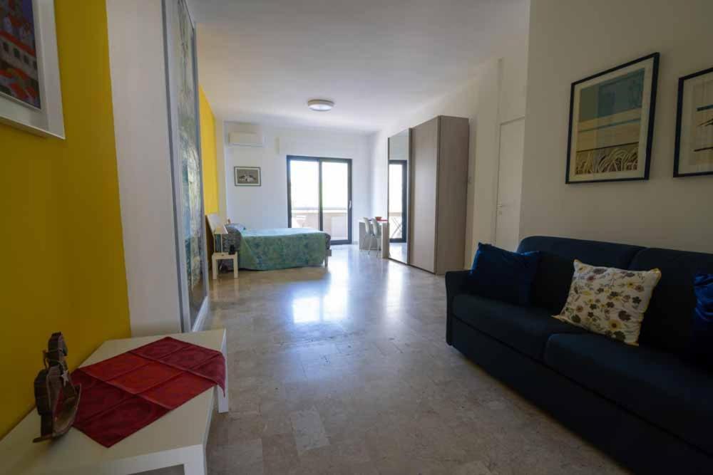 باري B&B Il Sorriso المظهر الخارجي الصورة